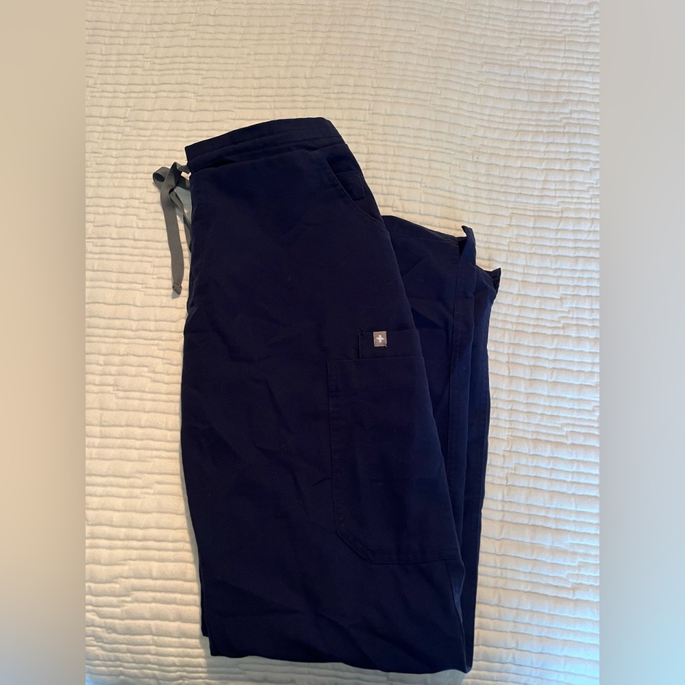 Figs straight leg scrub pant